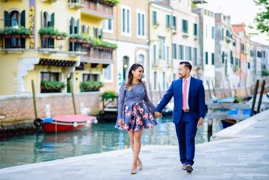  Enagaement and honeymoon Venice photographer-6